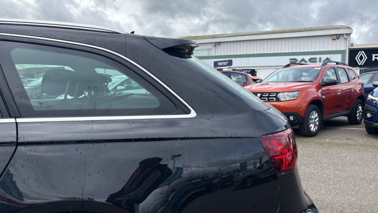 Audi A6 2.0 TDI Ultra S Line 5dr S Tronic Diesel Estate